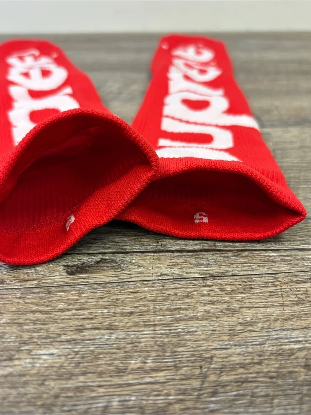 Supreme x Nike Red Logo Over-the-Calf Socks (Pair)